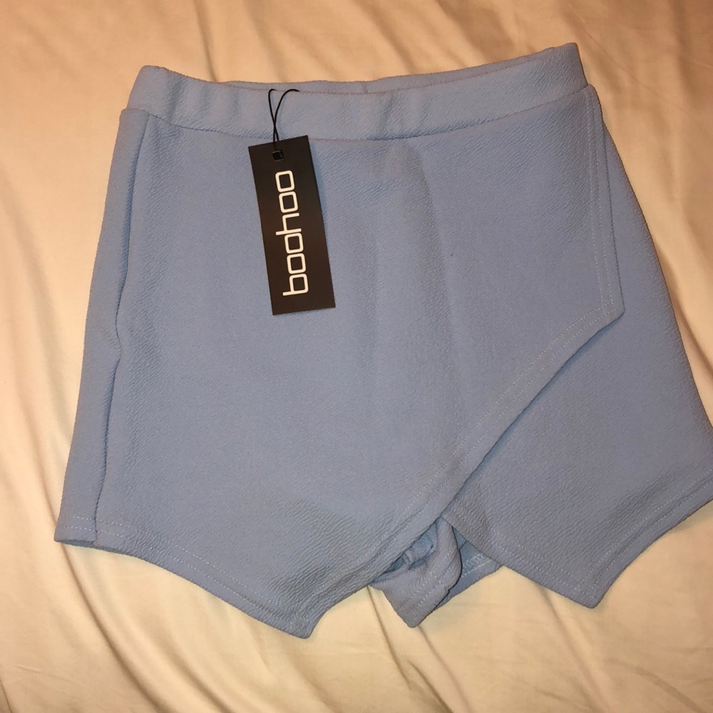 Boohoo skort size 6